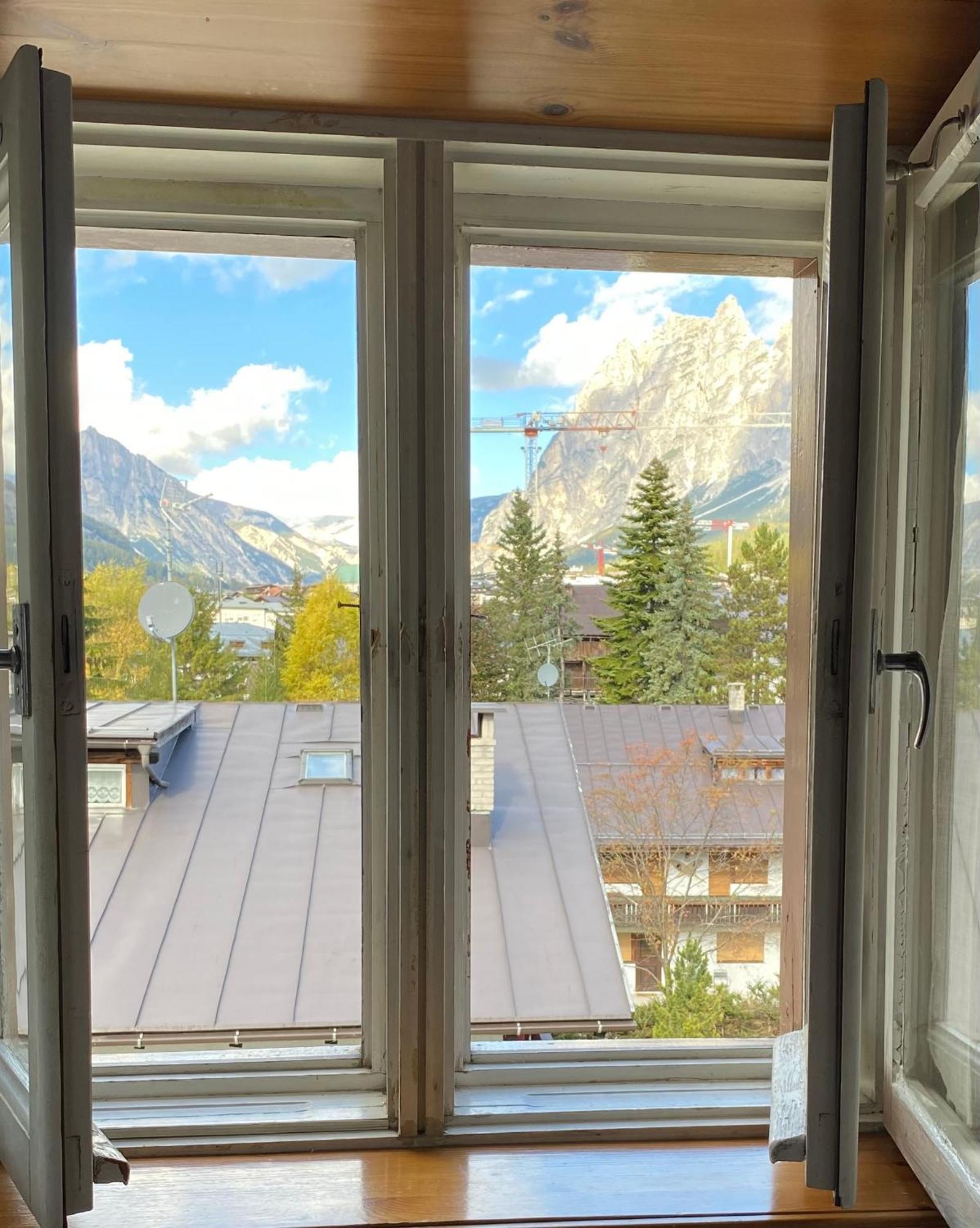 Mansardina Mery Cortina Cortina d'Ampezzo Bagian luar foto